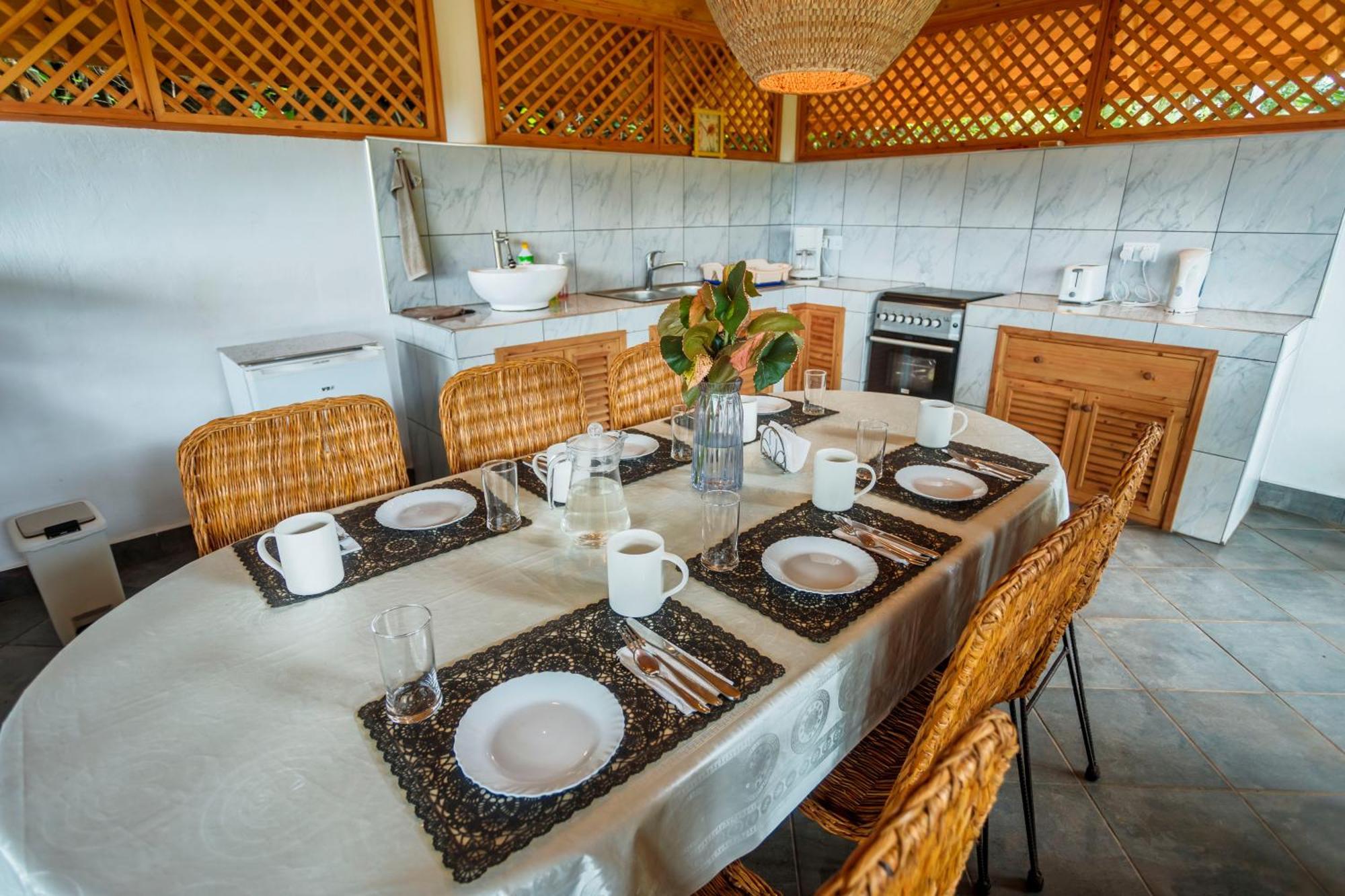 Diani Beach-Villa Kirsch Galu エクステリア 写真