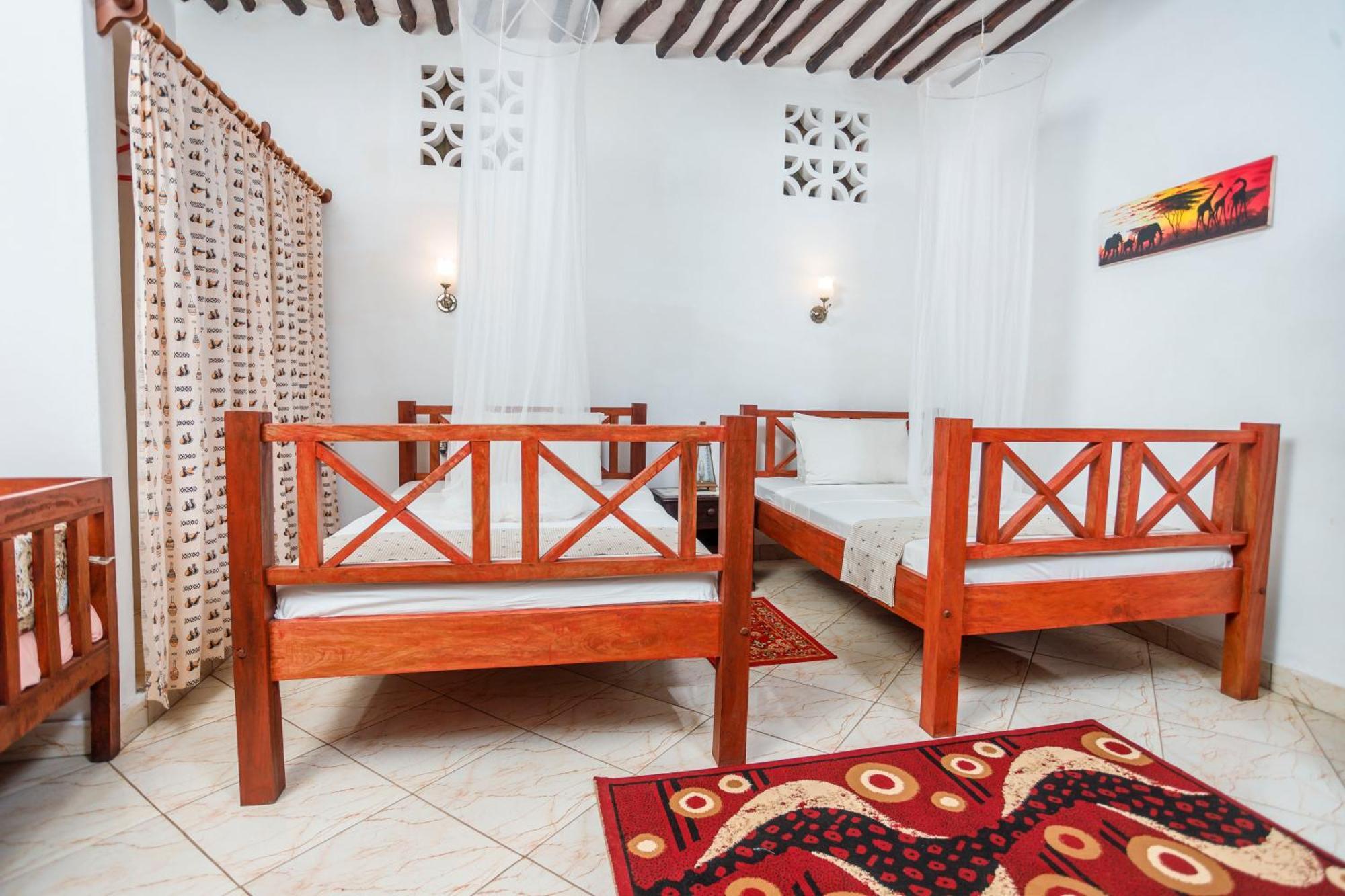 Diani Beach-Villa Kirsch Galu エクステリア 写真